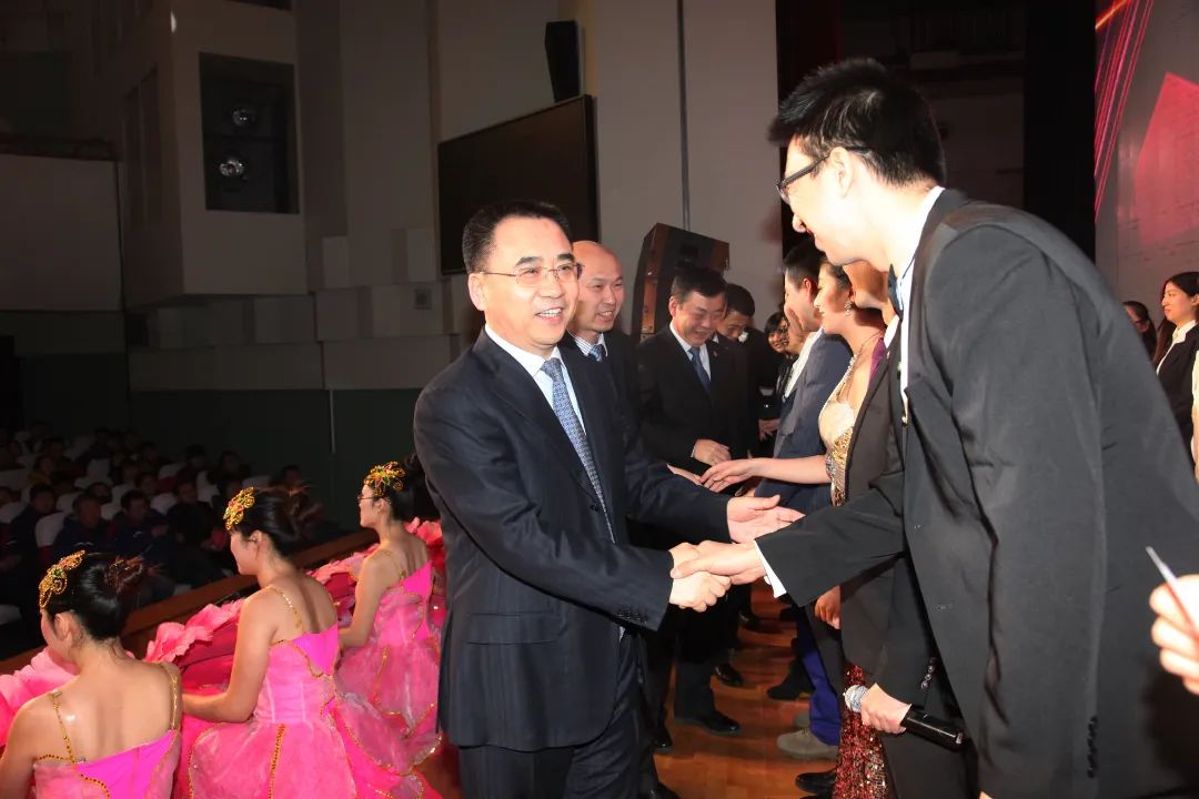 尊时凯龙·Z6(中国区)人生就是拼搏!