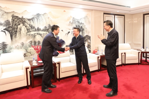 张玉卓、、、国资、、、央企、、、国资委、、、书记、、、主任、、、国企、、、企业刷新